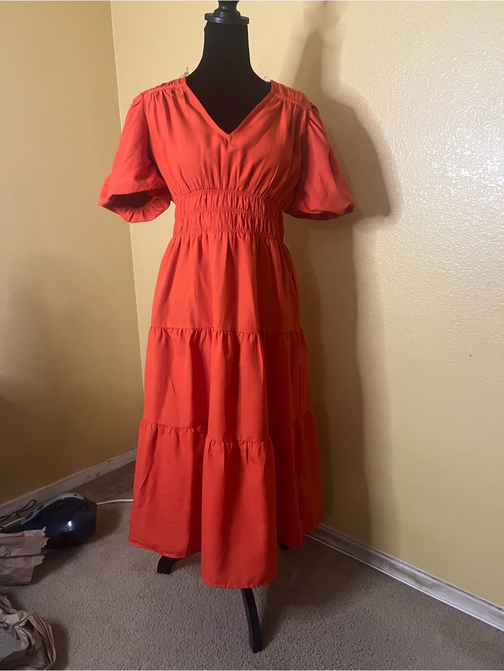 Style hiusebSmocked Waist V-Neck Tiered Midi Dress - Orange (runs small)